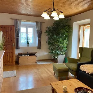  Apartment Uriges Mit Blick Auf